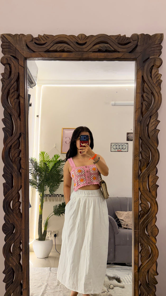1 Cute mid length skirt 28-30 waist/l:29