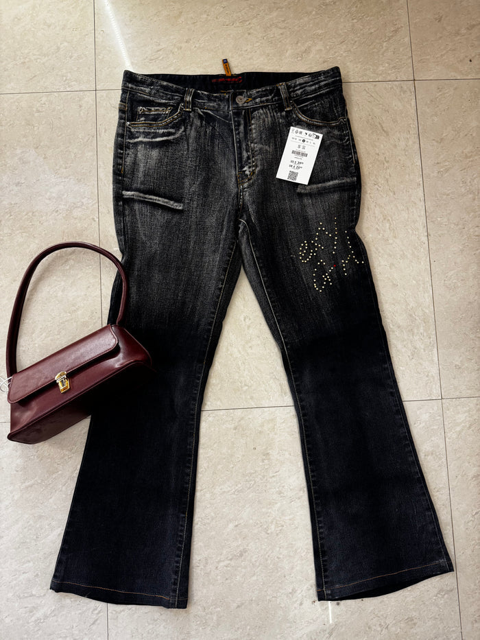 1) Vintage jeans waist:32/l:37/inceam:10/hips:38