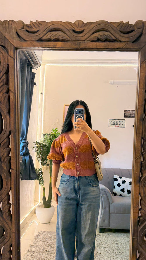 10 cute warm top 32-34 bust