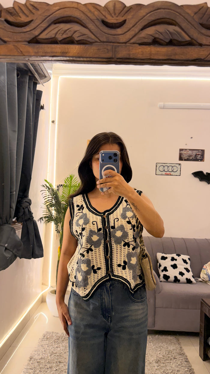 12 summer top 30-32 bust