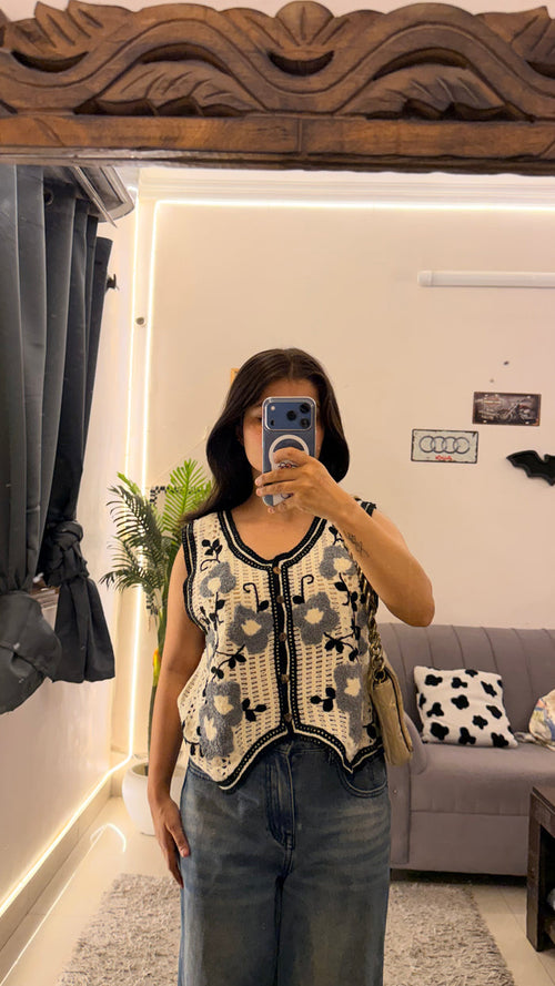 12 summer top 30-32 bust