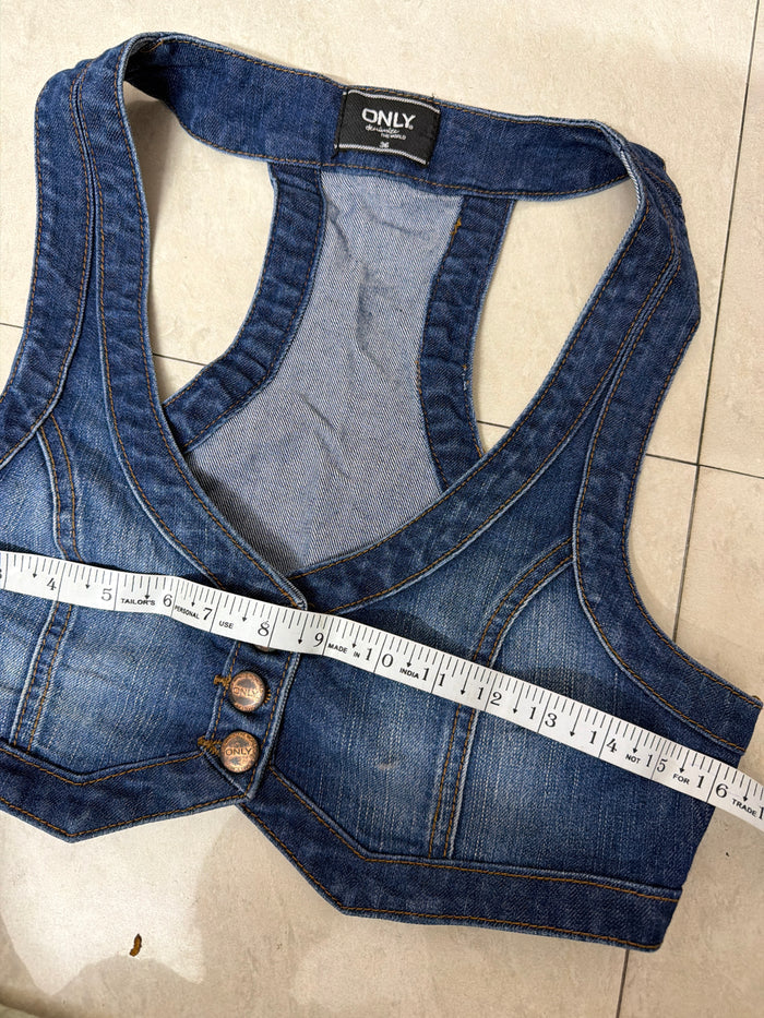 14 cute denim vest 32 bust