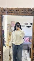 17 Cute Sweater M