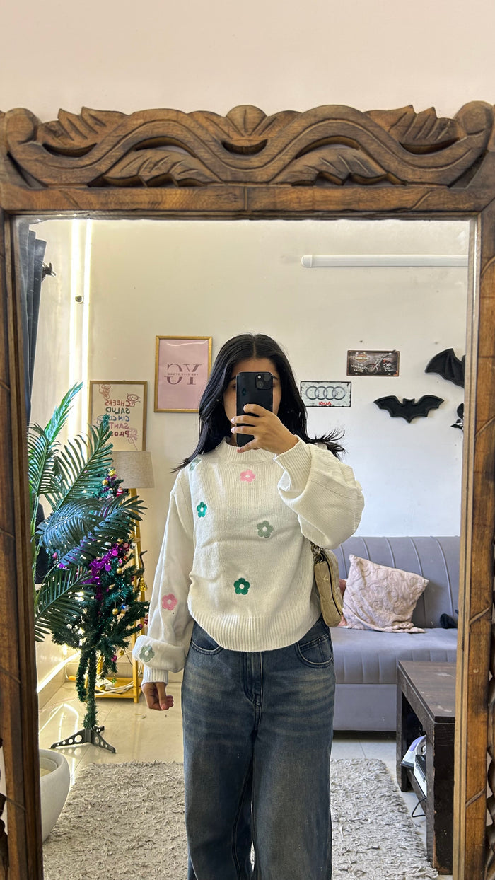 18 cute sweater S