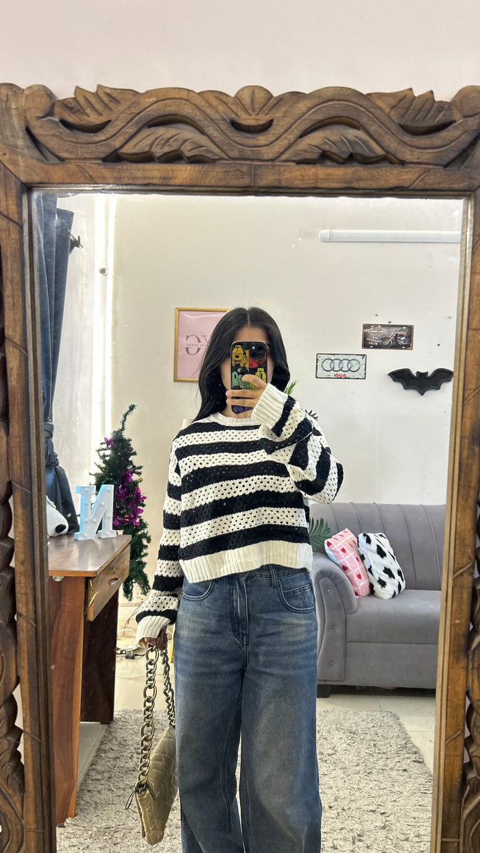 18 cute. sweater S