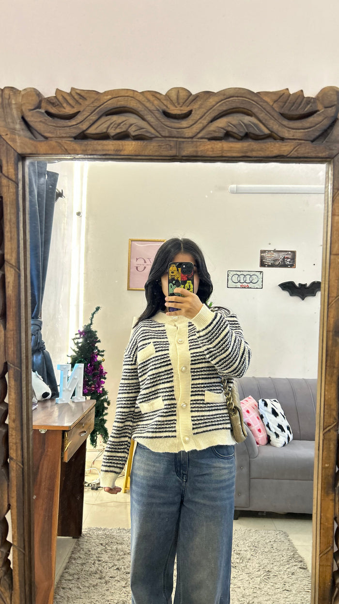 19 cute sweater S