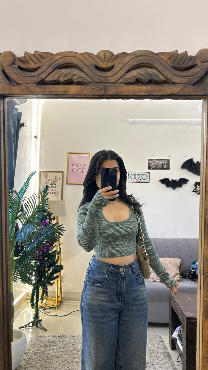 2 cute top 30-32 bust