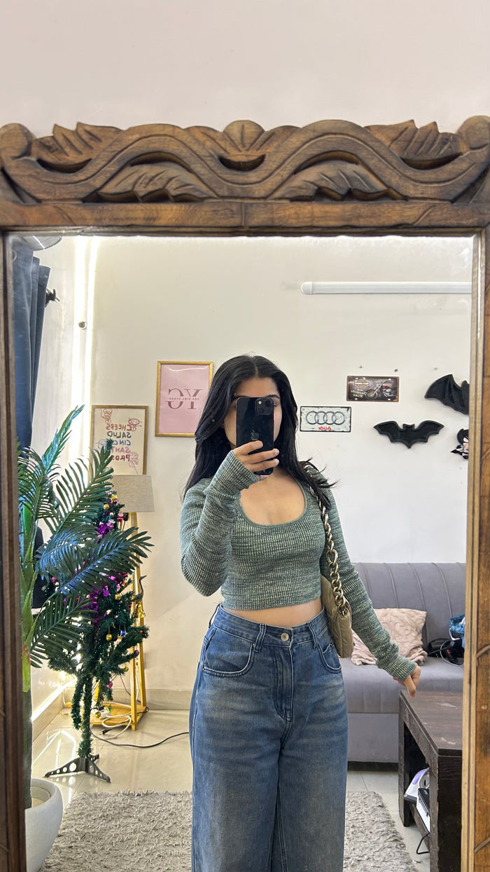 2 cute top 30-32 bust