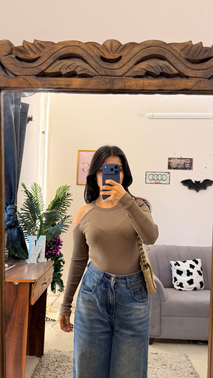23 cute Top 30-33 bust