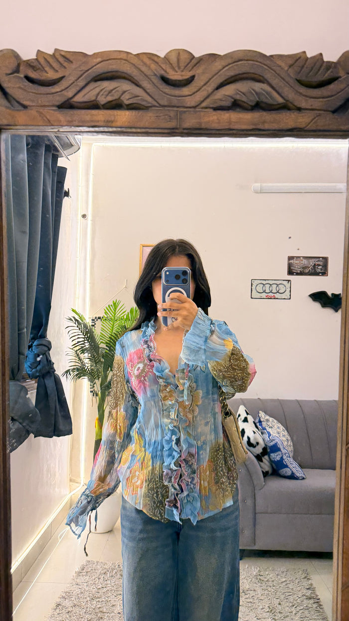 23 cute y2k shirt 30-34 bust