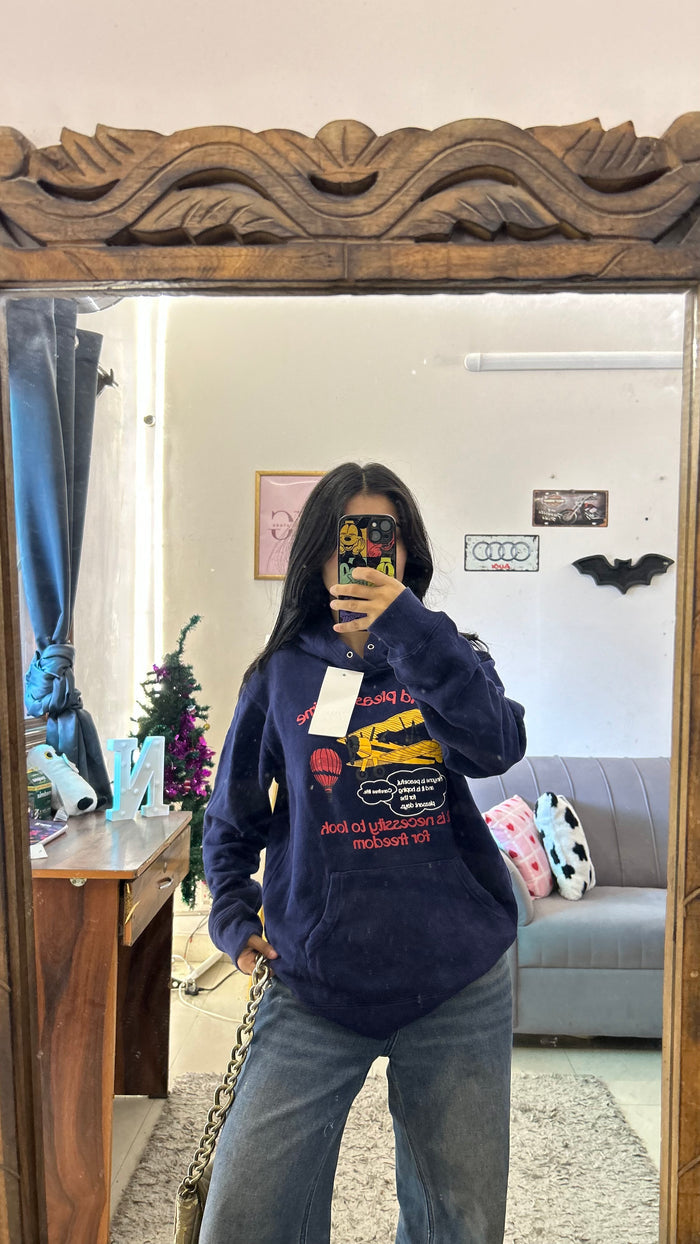 23 thrifted streetwear sweatshirt M