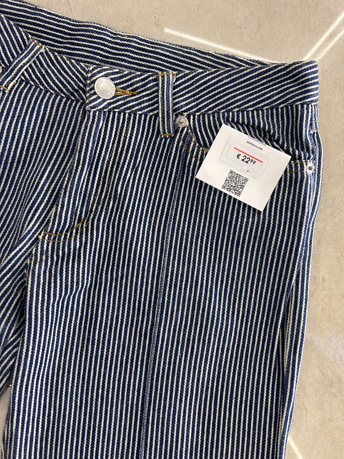 26) Vintage jeans waist:27/ l:37/inceam :9/hips:34