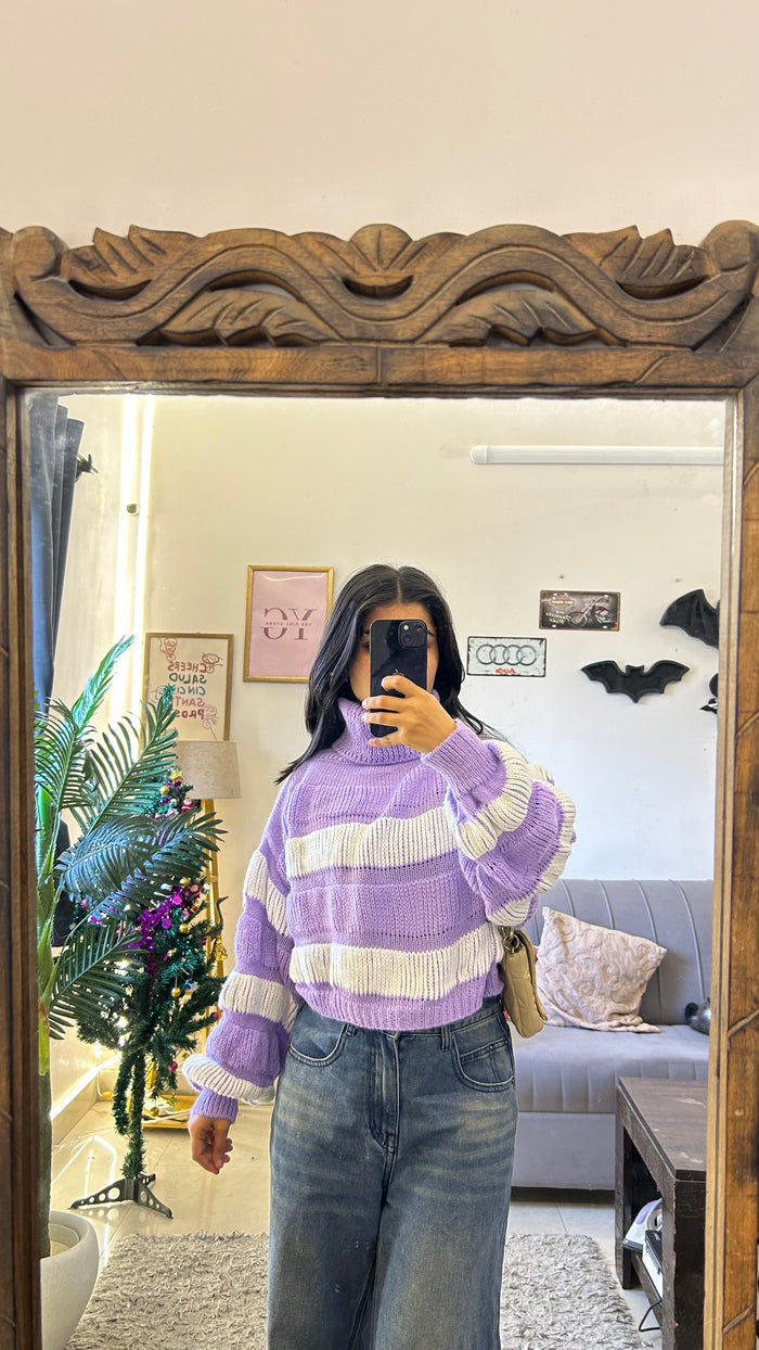28 cute sweater M