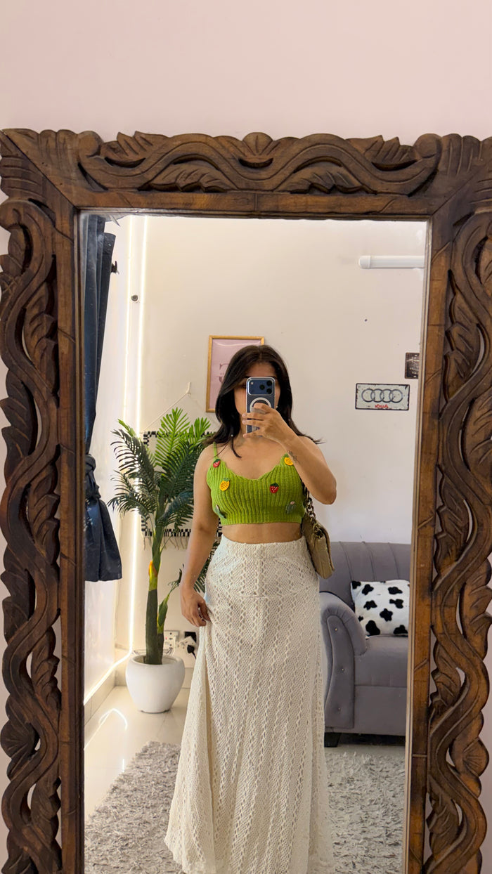 28 cute top 32-34 bust