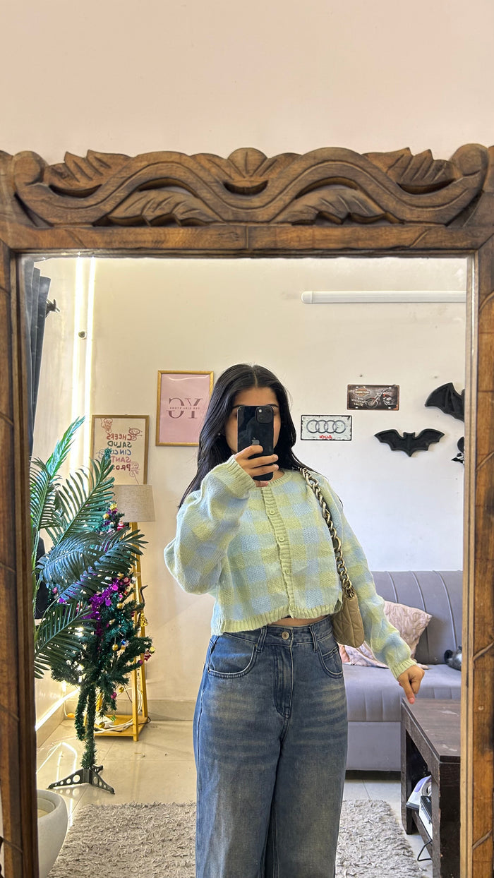 29 cute sweater S