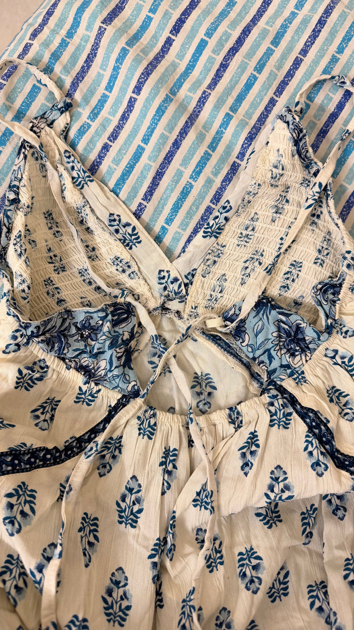3 summer dress 32-34bust/45L