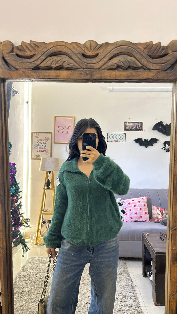 33 Cute Sweater very soft M