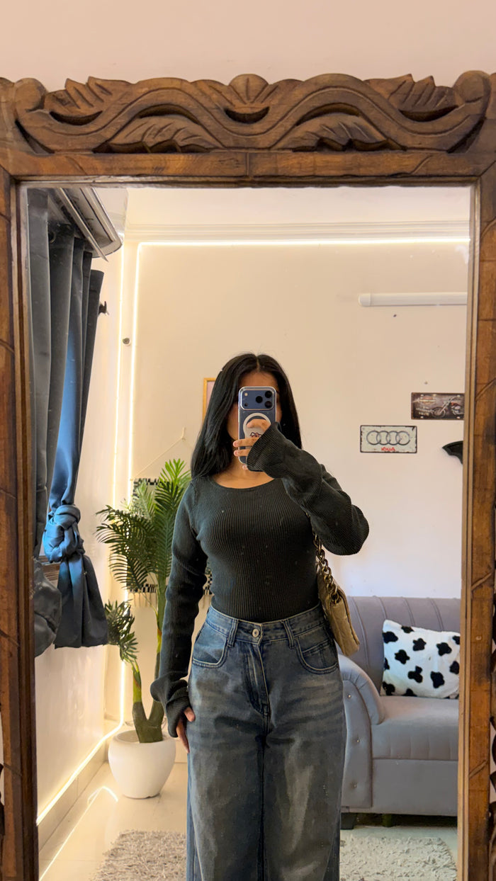 33 cute top 34-38 bust