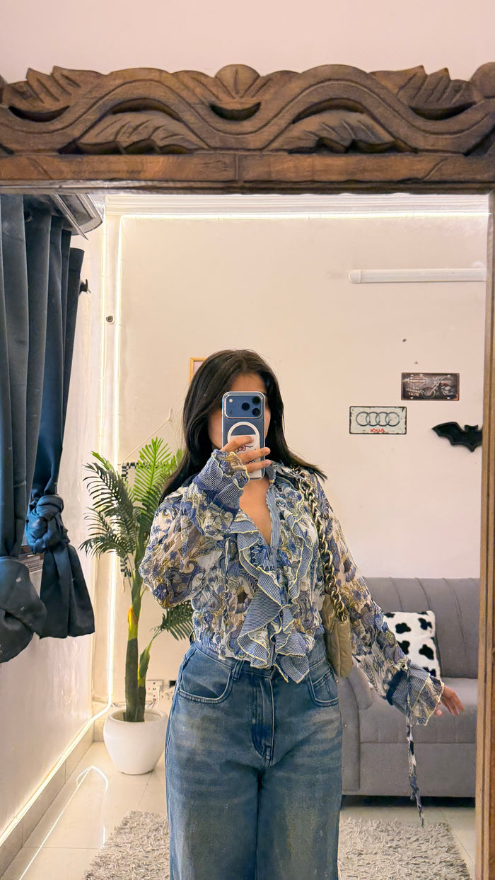 37 cute y2k top 34-36 bust