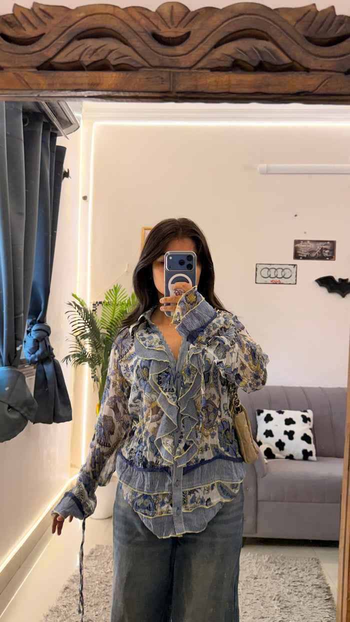 37 cute y2k top 34-36 bust