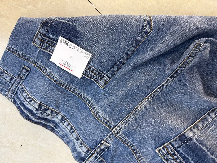 38) vintage jeans waist:38/l:40/inceam:9/hips 44