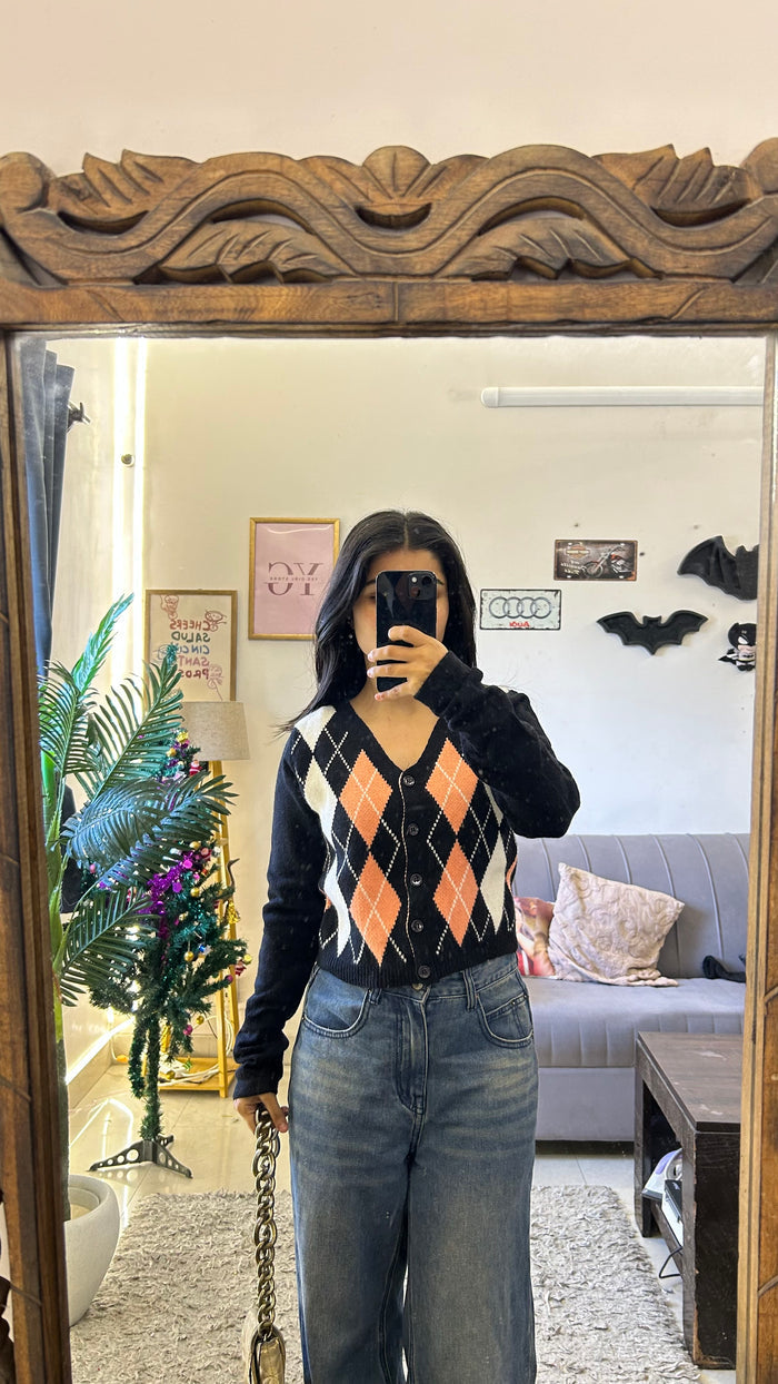 39 cute sweater 28-32 bust