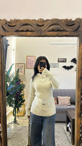 4 cute sweater 28-32 bust