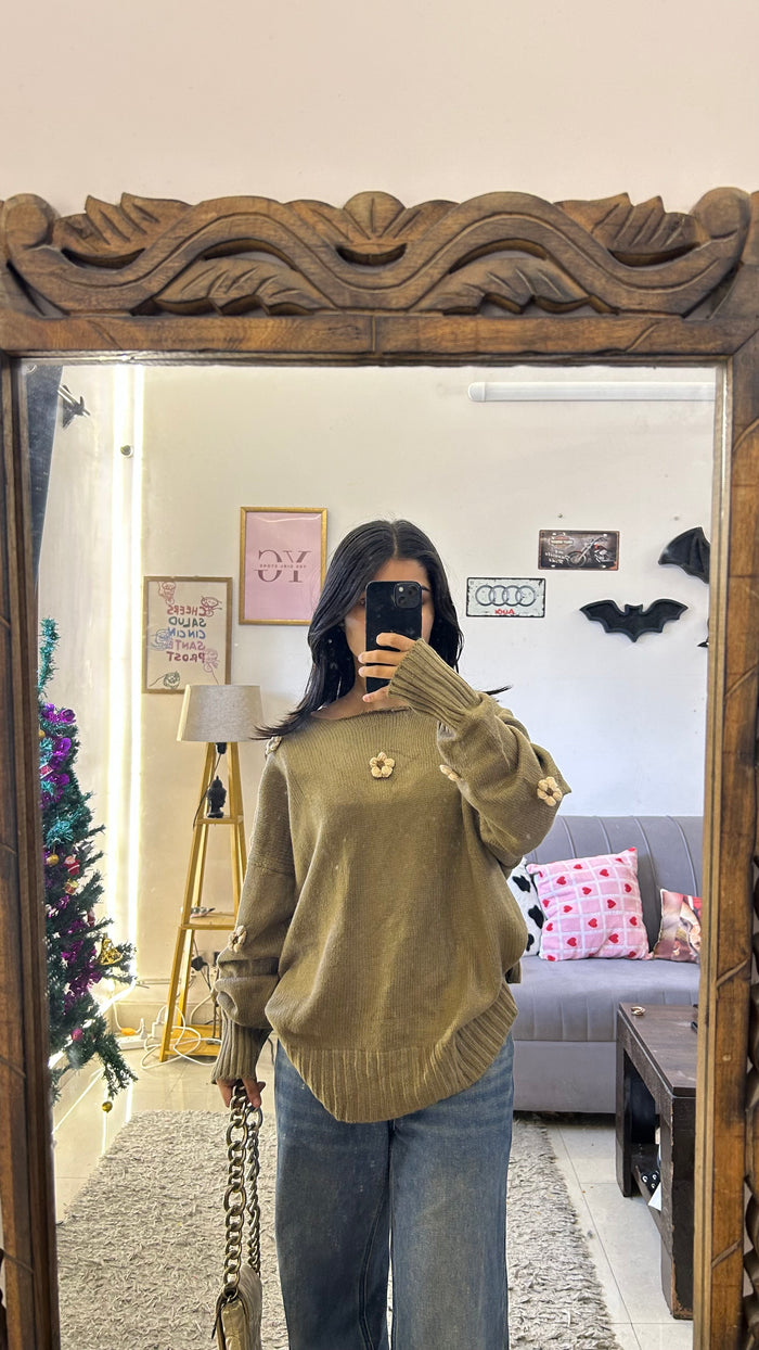 42 3D Sweater M