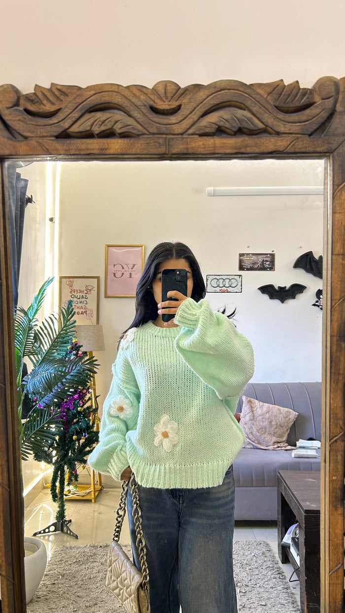 42 cute sweater M -L