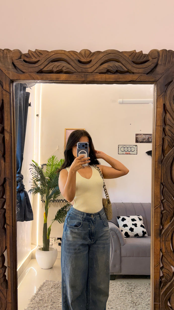 43 cute bodysuit with side cute 34-36 bust