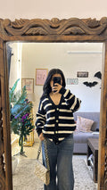 43 cute sweater M