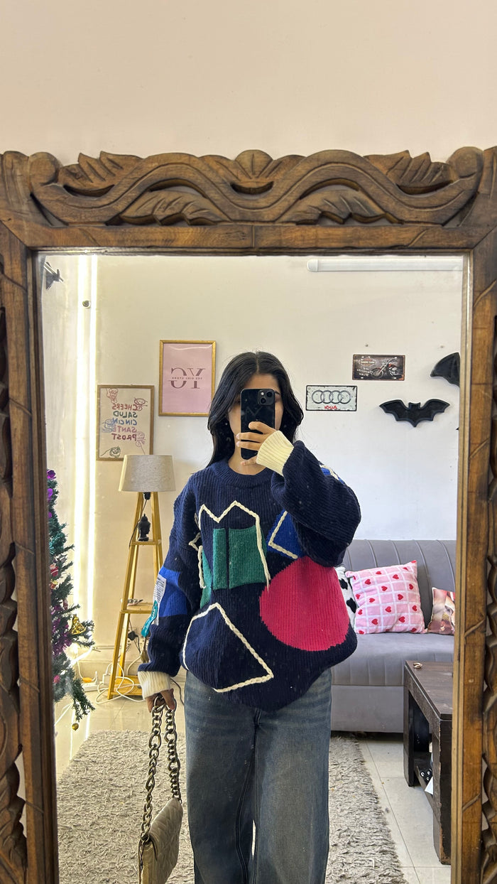 43 Pinterest sweater M