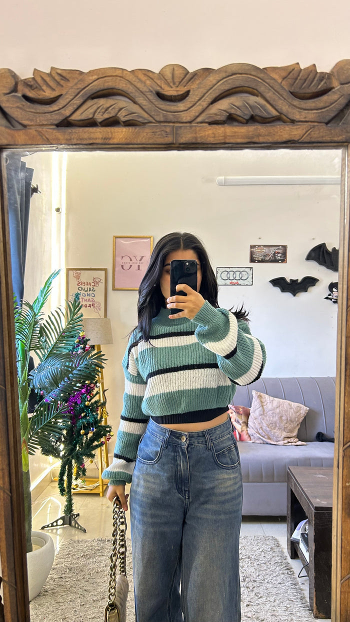 45 cute sweater S