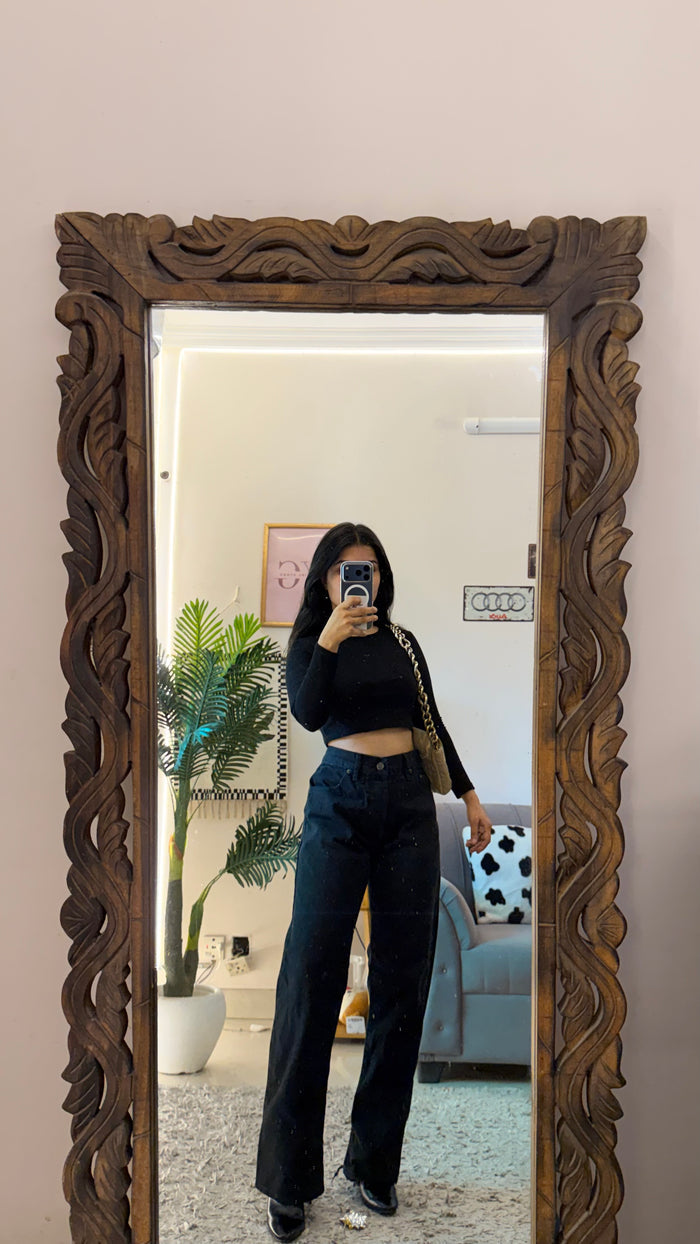 47 Vintage Jeans W32/L38/Hips38/Thighs22/Rise10