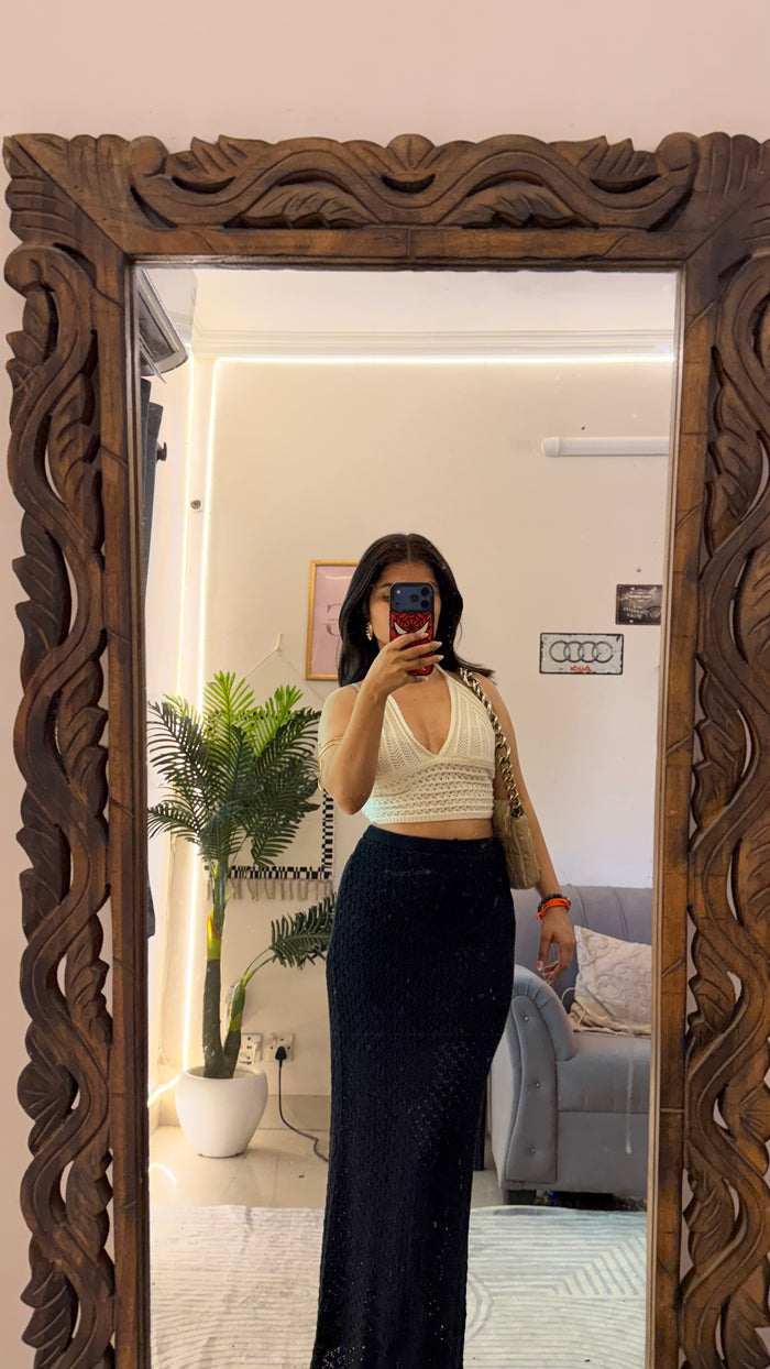 49 Crochet Skirt W30-32/L40