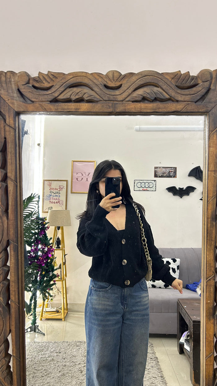 49 cute sweater M
