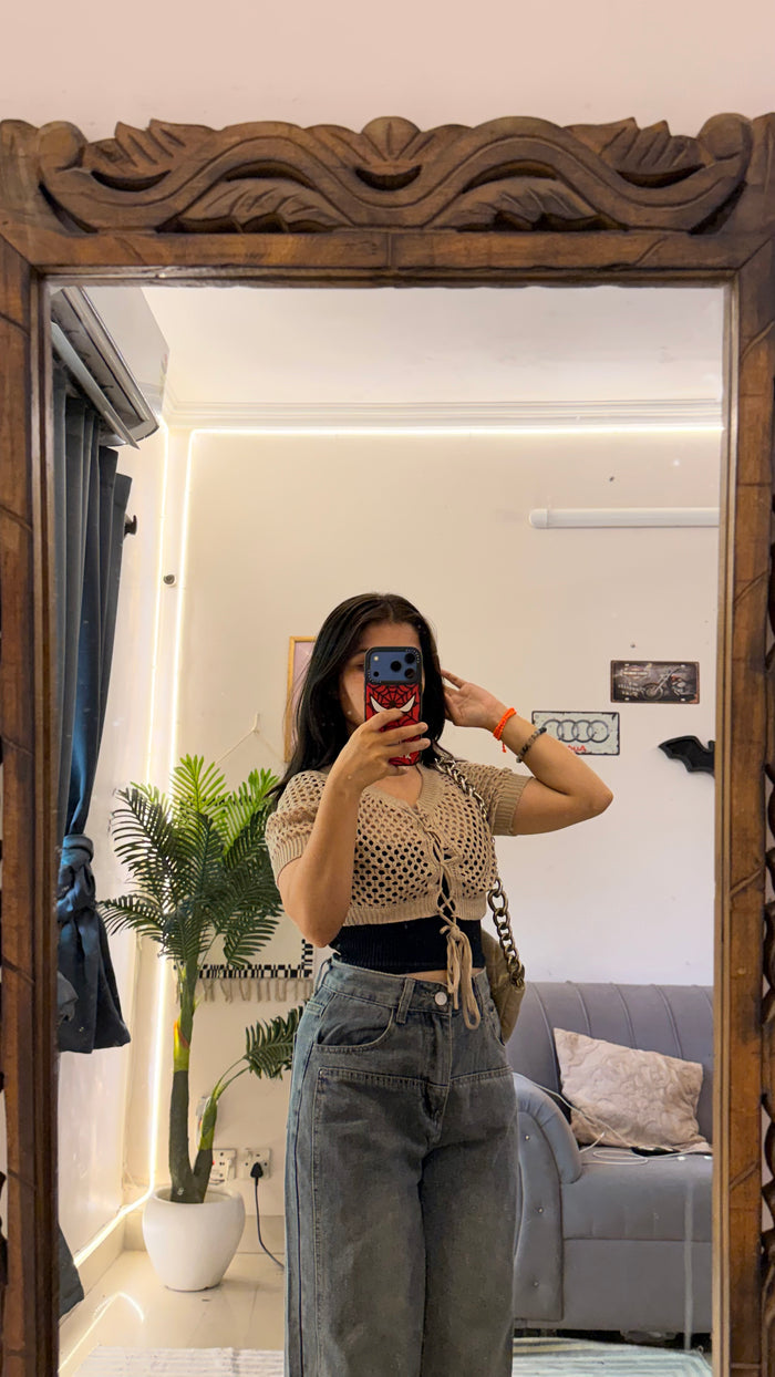 52 cute top 28-32 bust