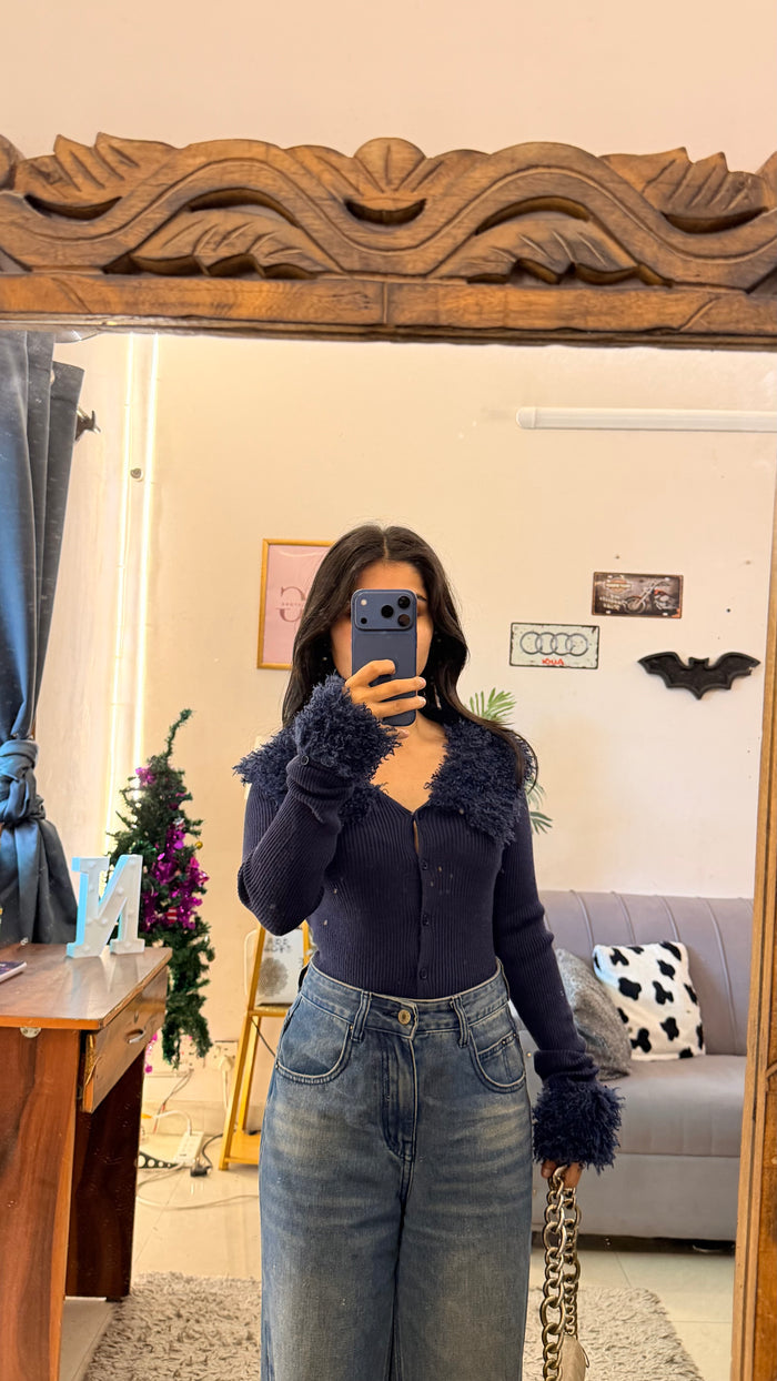 52 cute top 32-34 bust