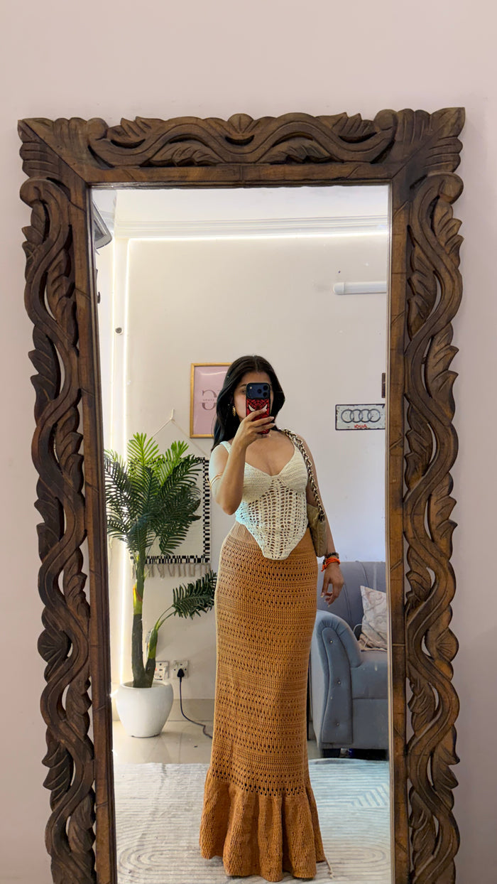 53 Crochet skirt W30-34/L40
