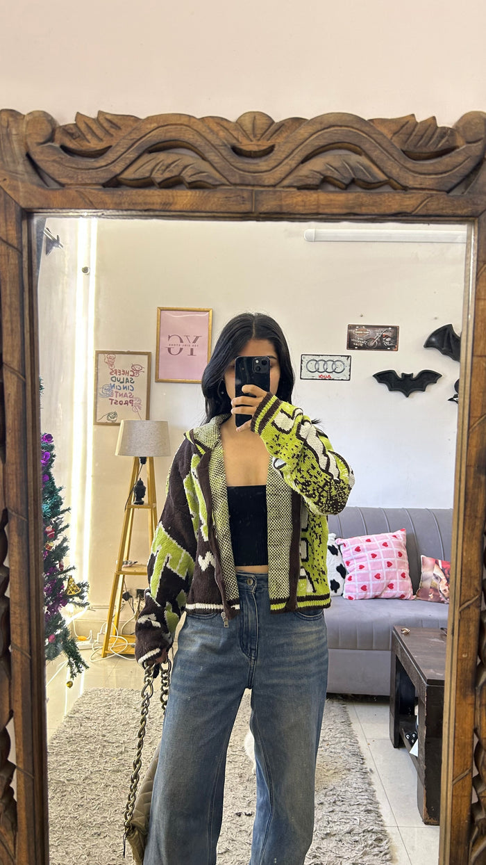 54 cute Sweater M