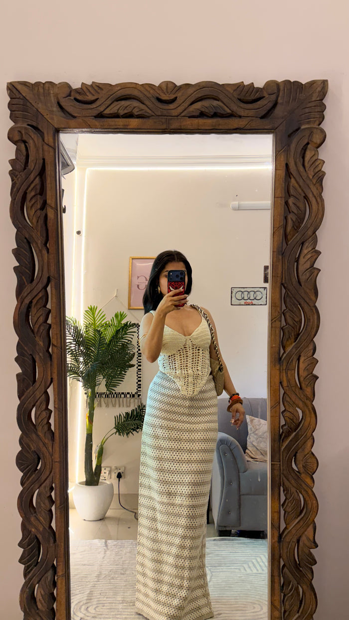 56 Crochet Skirt W32-34/L39