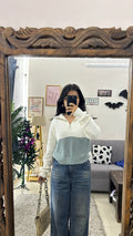 57 cute sweater S