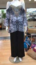597 COLD SHOULDER TUNIC