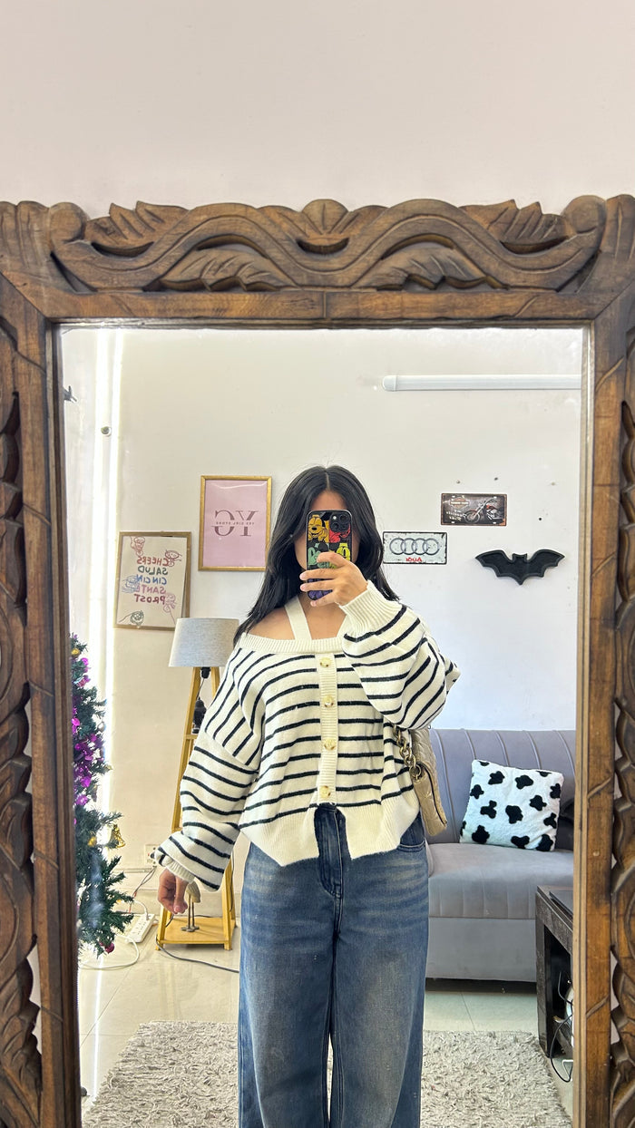 64 cute sweater M