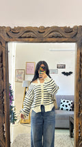 64 cute sweater M