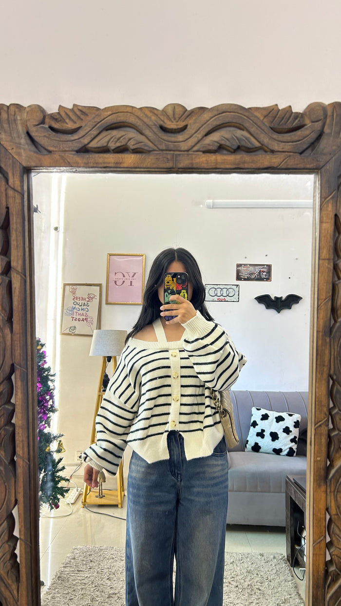 64 cute sweater M