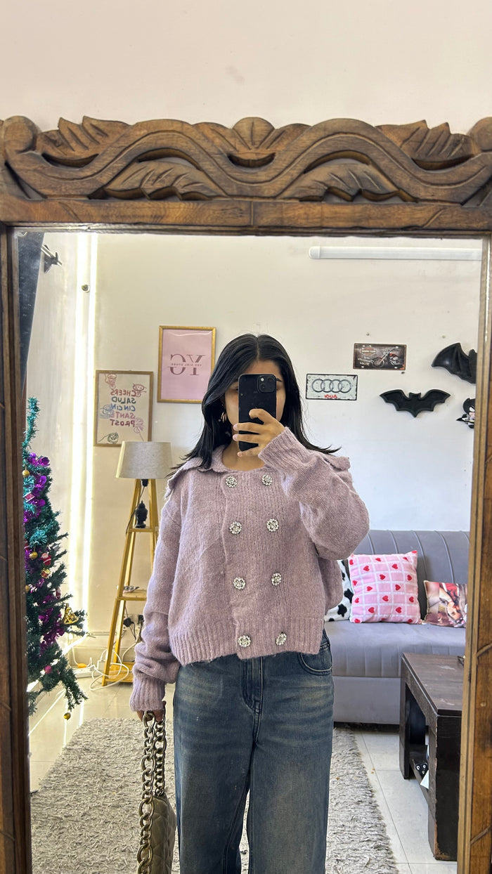 65 beautiful button Sweater M