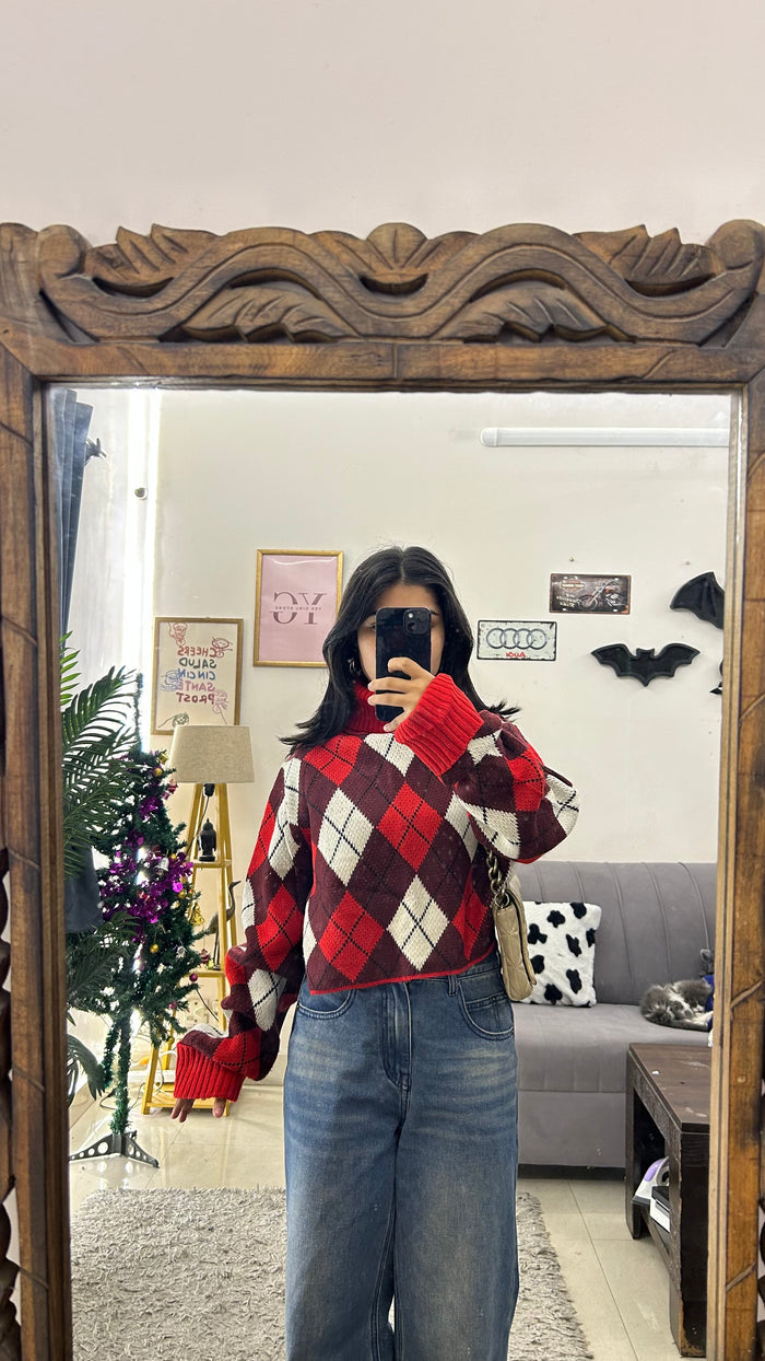 66 cute sweater M
