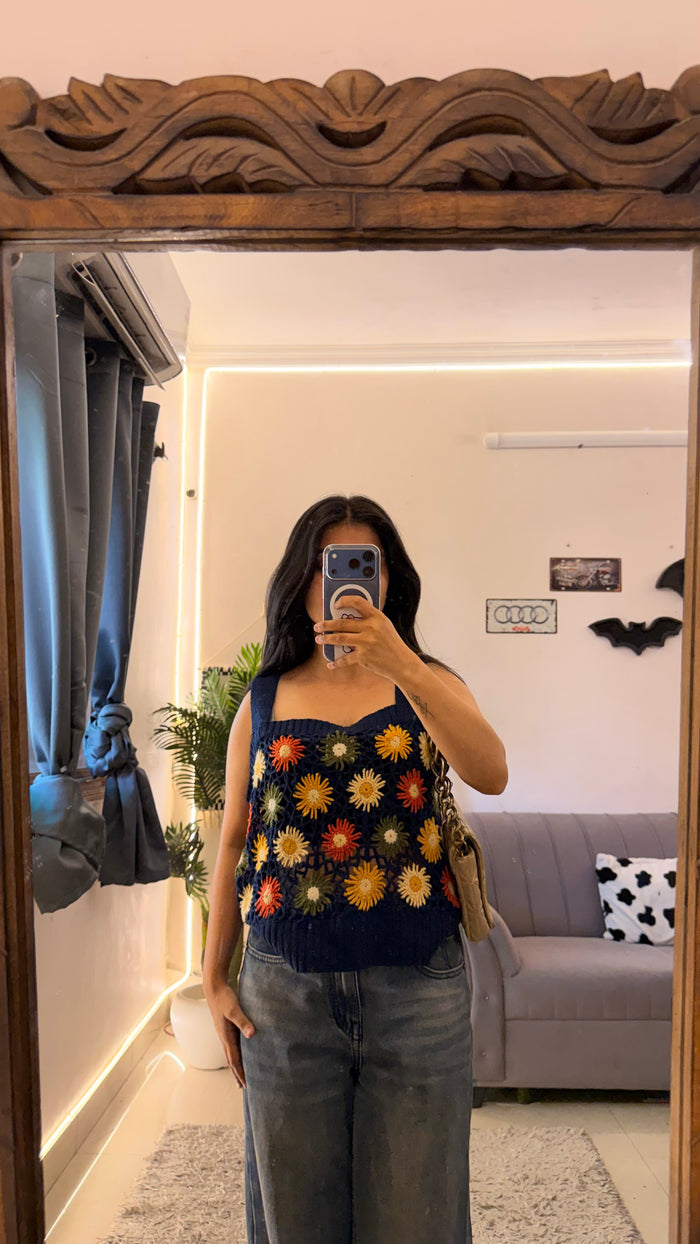 67 cute top 34-37 bust
