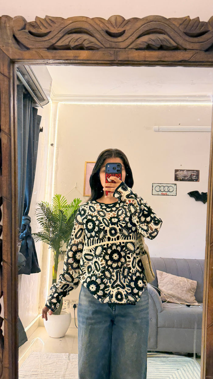 69 cute top M